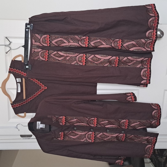 Nwot 3 Pc Luxury Suit - Picture 1 of 12